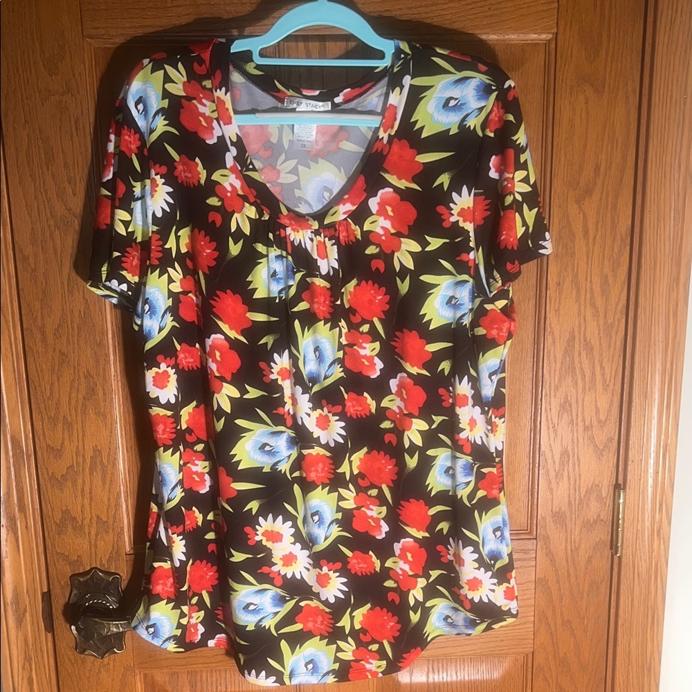 Floral Women's Top - Black, Red, Blue